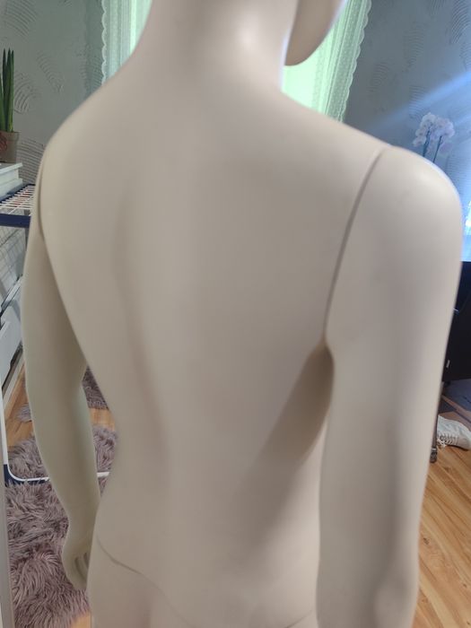 Manekin młodzieżowy ok. 146 cm (z H&M)