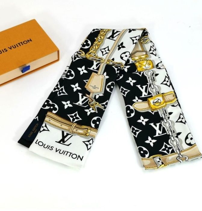 Lenços Louis Vuitton
