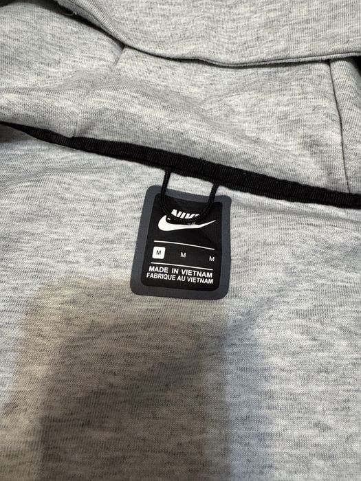 Tech fleece grey M