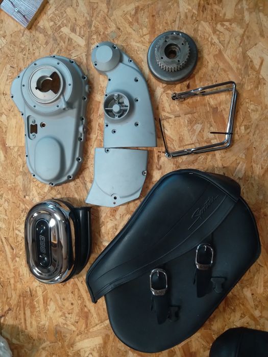 Sportster, kanapy ,kapy silnika,i różne