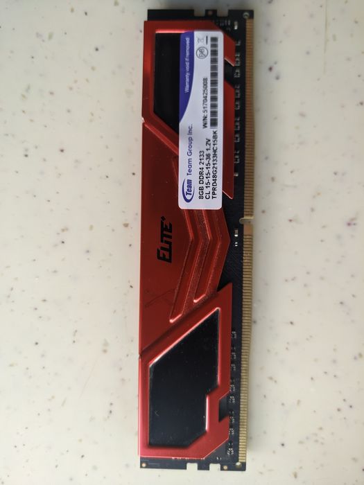 Оперативна пам'ять Team DDR4 8Gb 2133MT/s під ремонт
