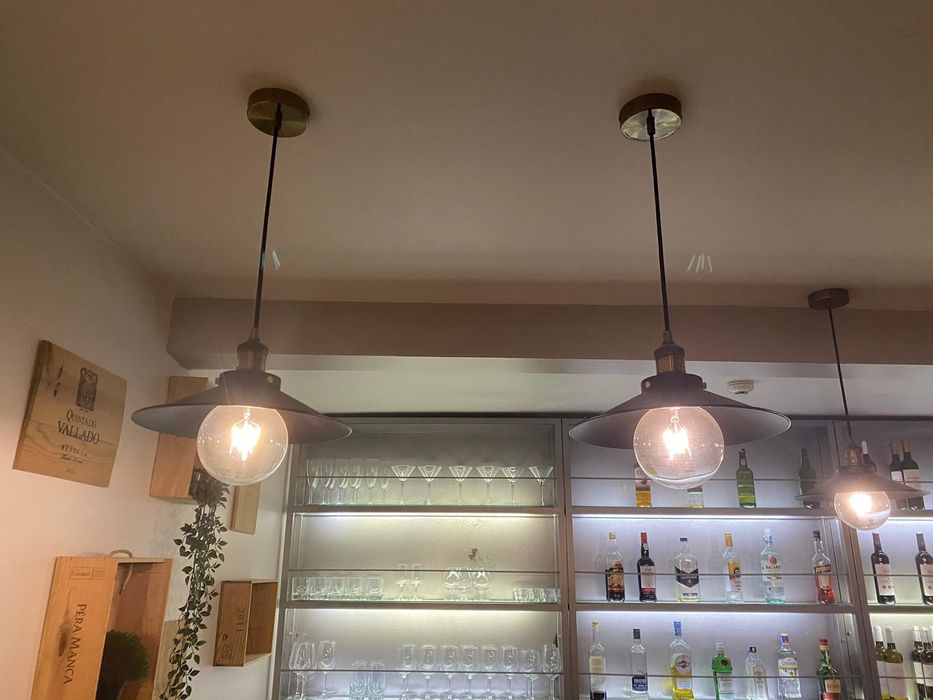 Candeeiro tecto bar