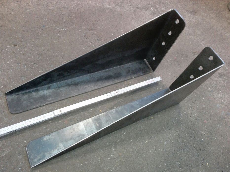 Gięcie blach/profili/rur, wypalanieCNC, cięcie gilotyną/piłą, obróbki