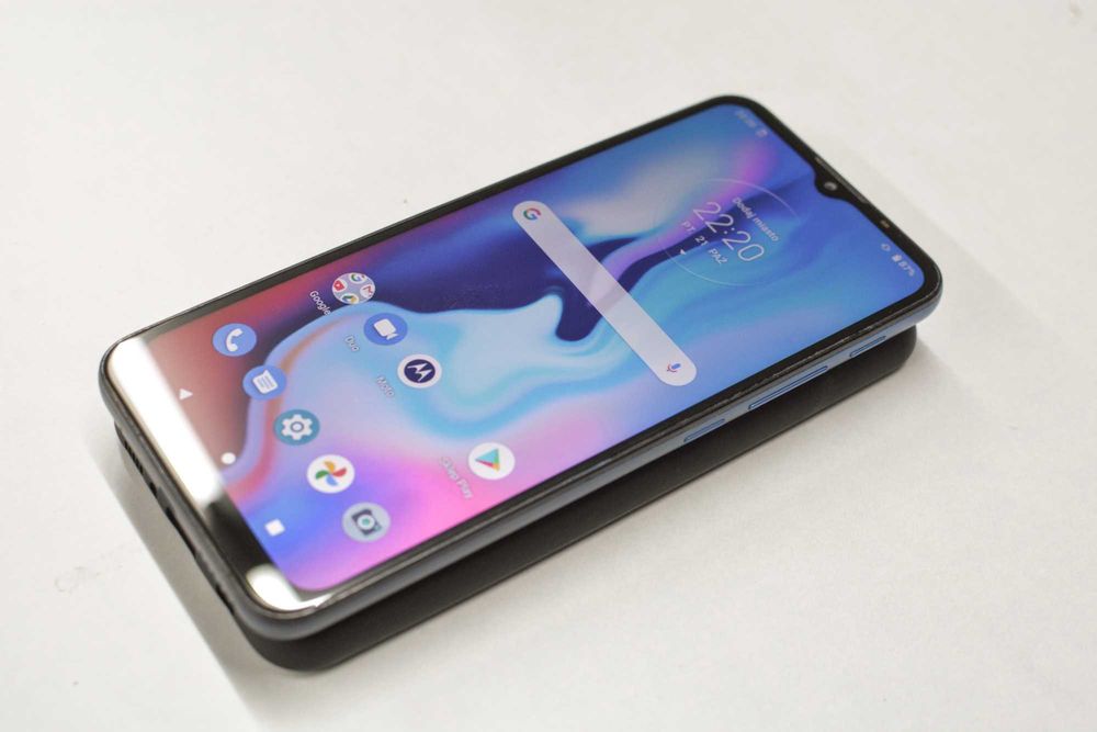 Telefon Motorola Moto E7 Plus Niebieski