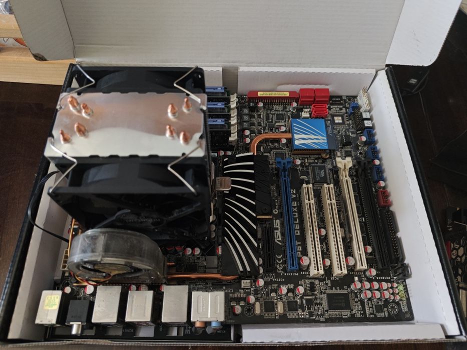 Продам комп (мать с процом, видеокартой, ОЗУ, SSD)