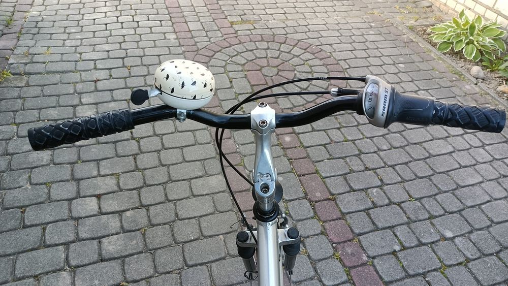 Rower Wheeler 28'' srebrny 7 bieg piasta