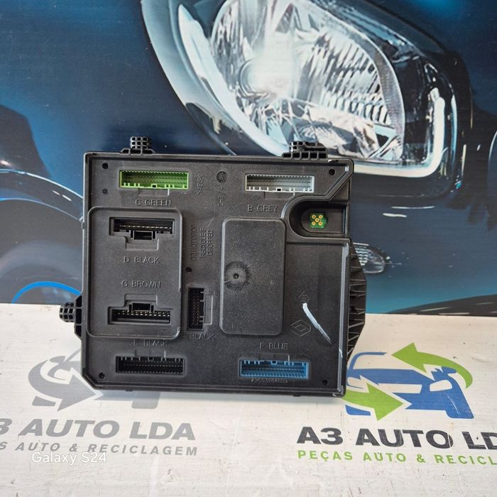 Módulo confort Renault Zoe 2012 a 2024