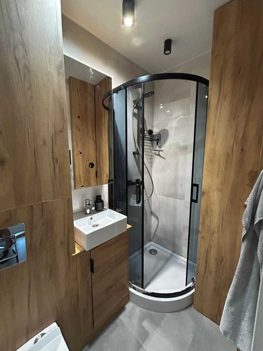 Sprzedam 4 - pokojowe mieszkanie