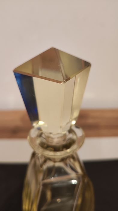 Karafka Art Deco, stare szkło, Czechosłowacja