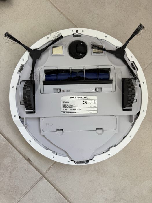 Продам робот пилосос миючий Rowenta Xplorer serie 130 AI