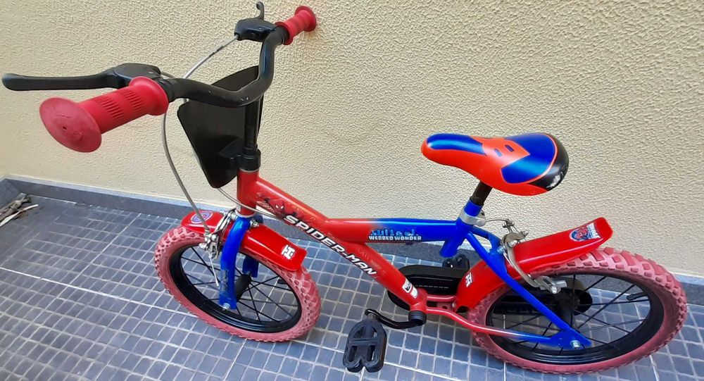Bicicleta para criança (homem aranha)