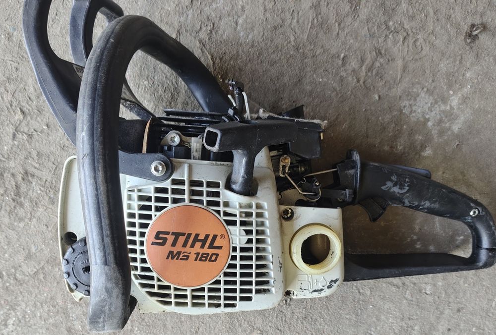 Piła spalinowa stihl ms180 uszkodzona