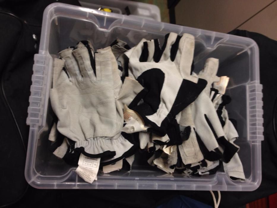 Luvas Tribord 70 UNIDADES