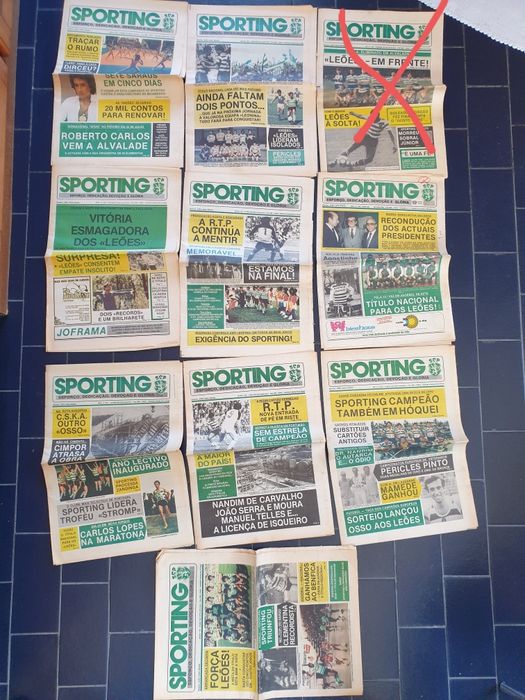 Diversos jornais desportivos antigos