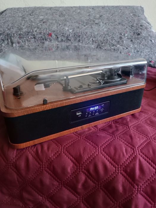 Програвач вінілу VOSTERIO B-660, BT, FM, SD, USB, AUX