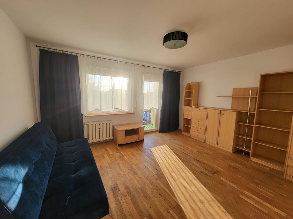 Wynajmę pokój 18 M2 os. Somosierry