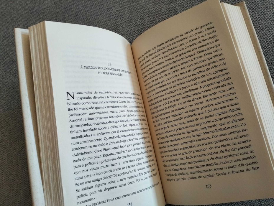 Livro "A terceira condição" de Amos Oz