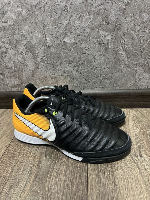 Футзалки Nike TiempoX Ligera IV IC