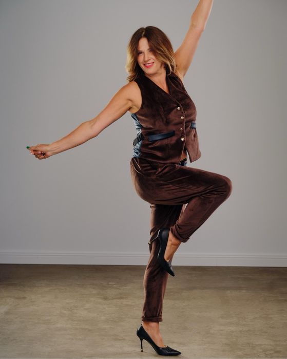 Li parie kamizelka elegancka welurowa welur velvet czekoladowa braz L