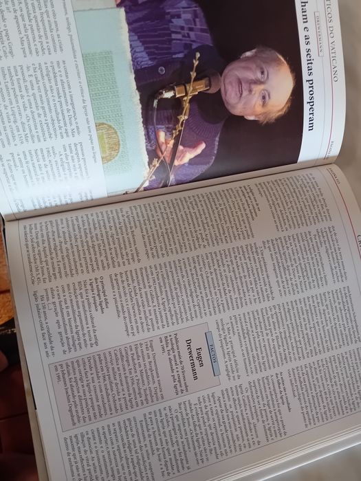 Livro João Paulo II Crónica em Imagens