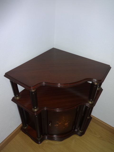 Movel de Canto
