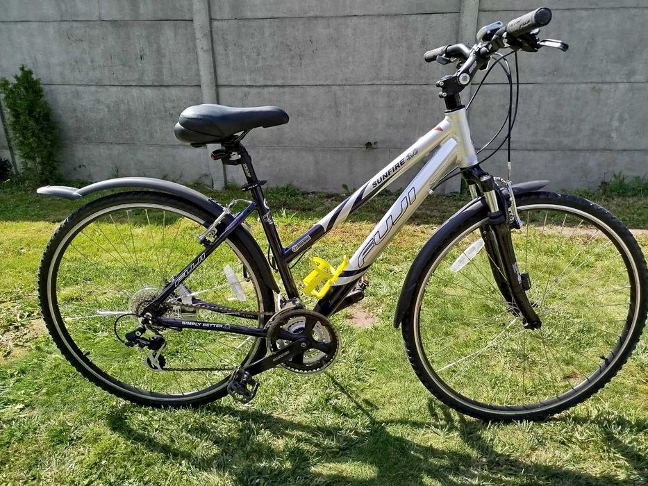 Rower Miejski Trekkingowy Crossowy FUJI SUNFIRE Koła 28 cali Rama 46cm