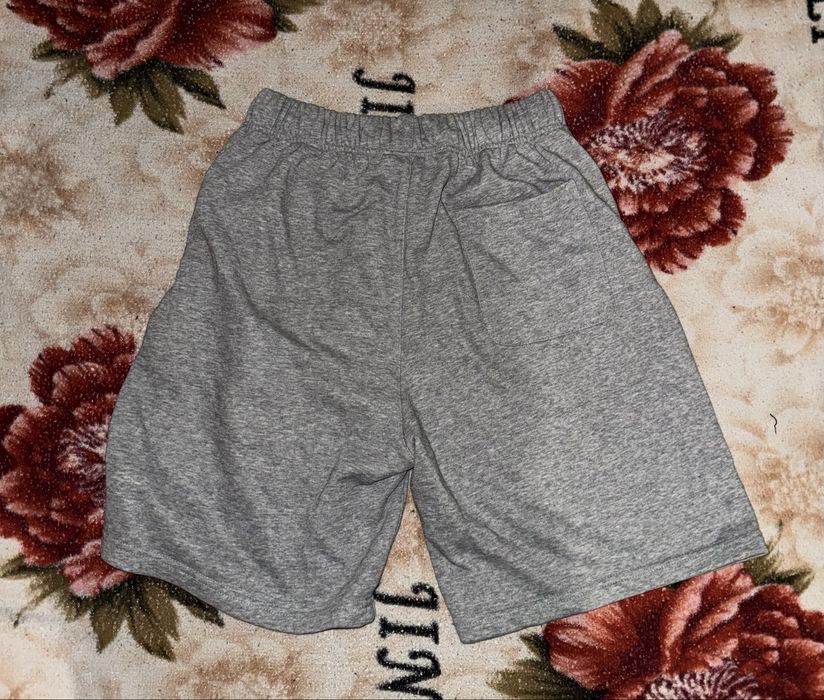 Шорты Essentials