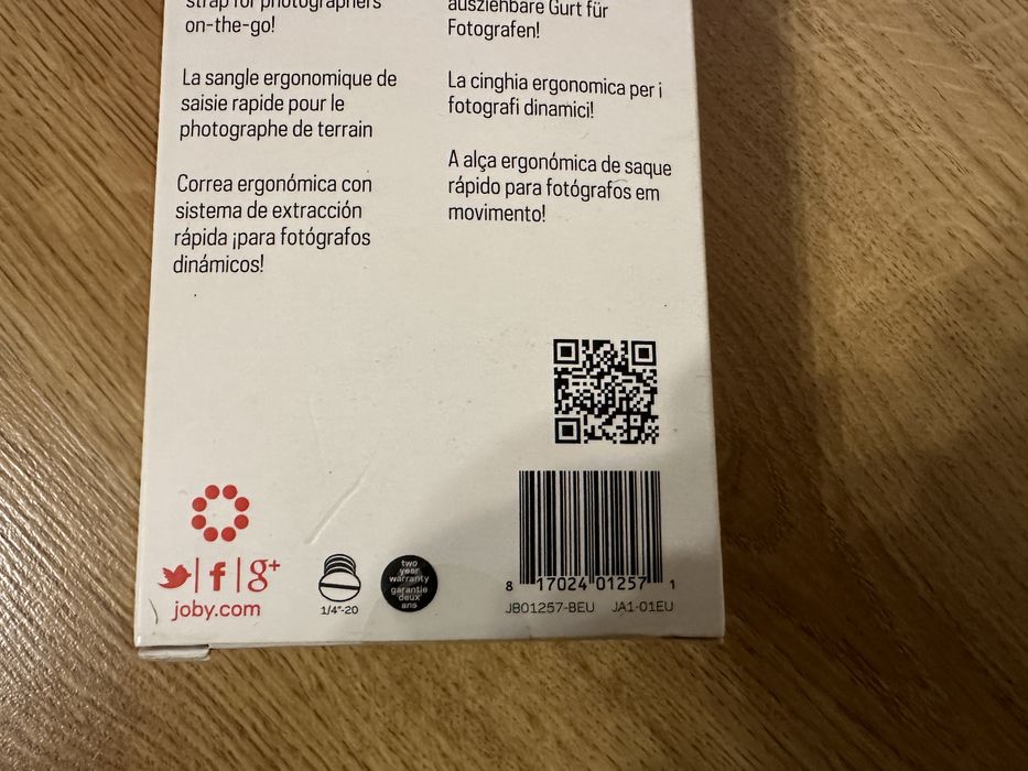 Ремінь для фотоапарату + очистка лінз