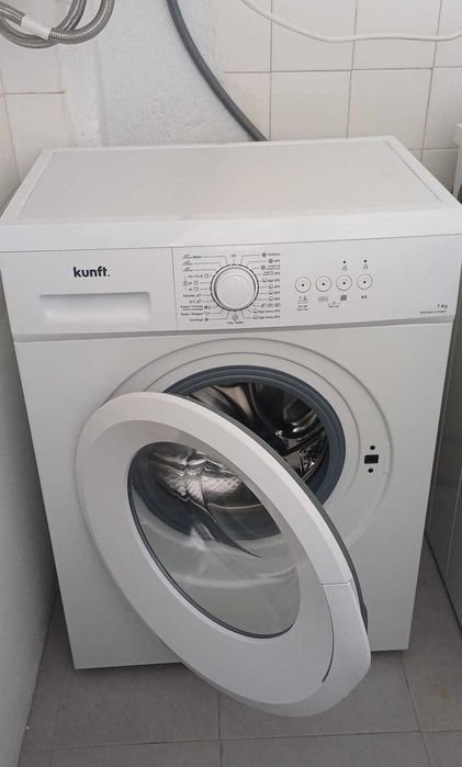 Máquina de lavar roupa Kunft KWM8807 – 7kg / 1200rpm
