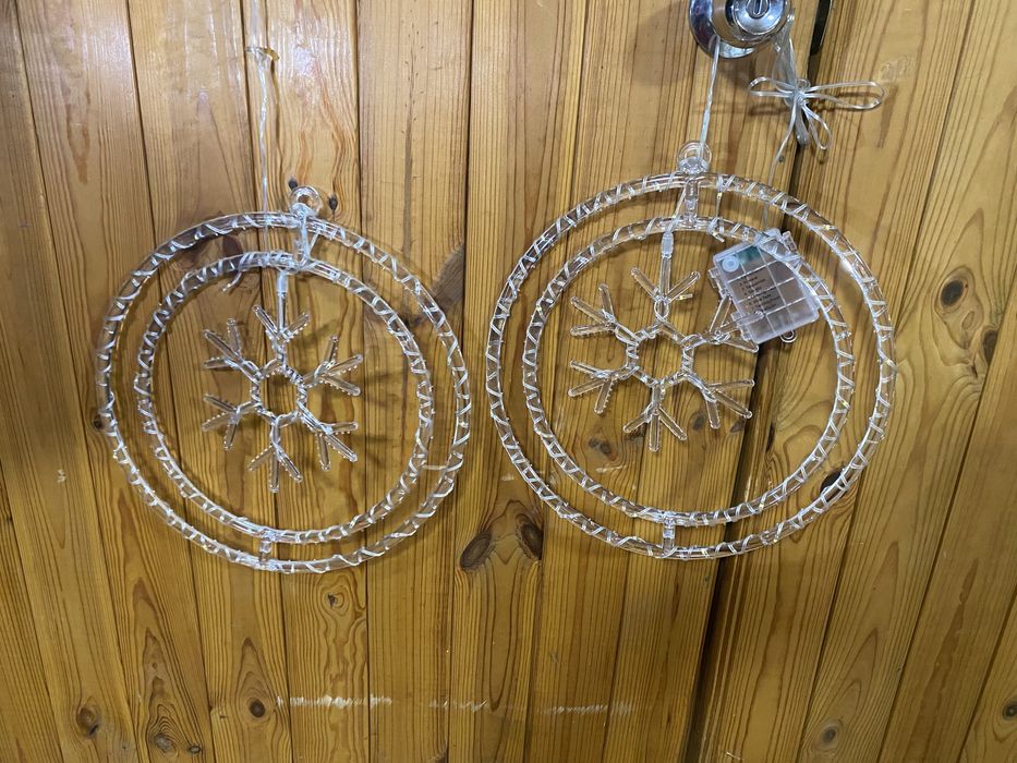 Світлодіодна підвісна гірлянда. Сніжинка на батарейках