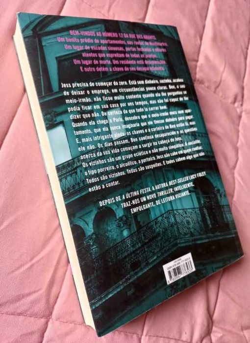 O Apartamento em Paris - Lucy Foley