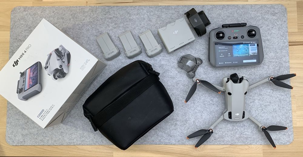 DJI Mini 4 pro Combo RC2