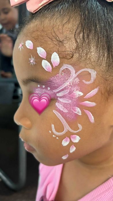 Pinturas faciais e modelação de balões