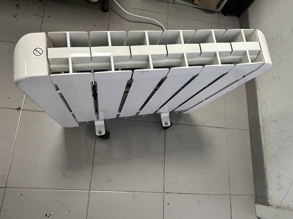 Aquecedor HJM em bom estado de conservaçao