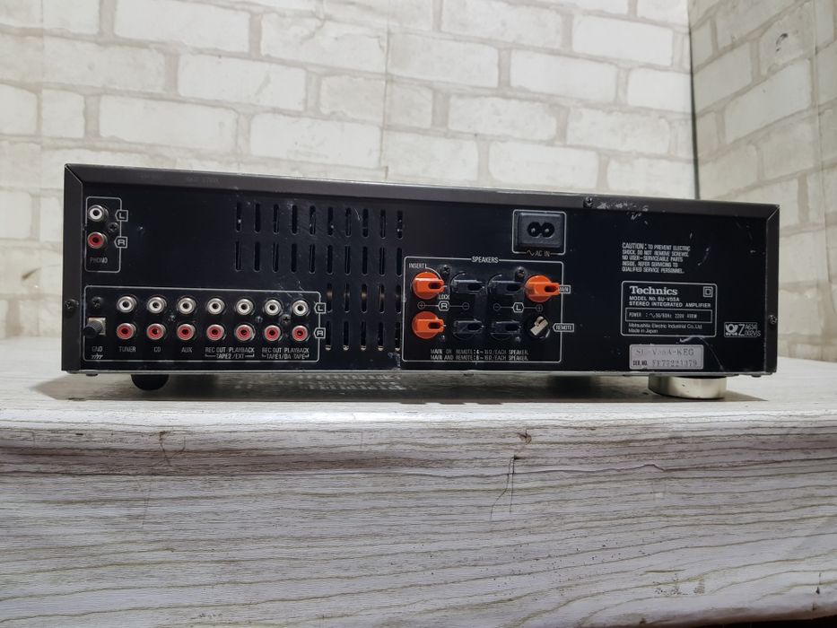 Стерео підсилювач TECHNICS SU V55A, *2x105 Вт, б/у з Німеччини