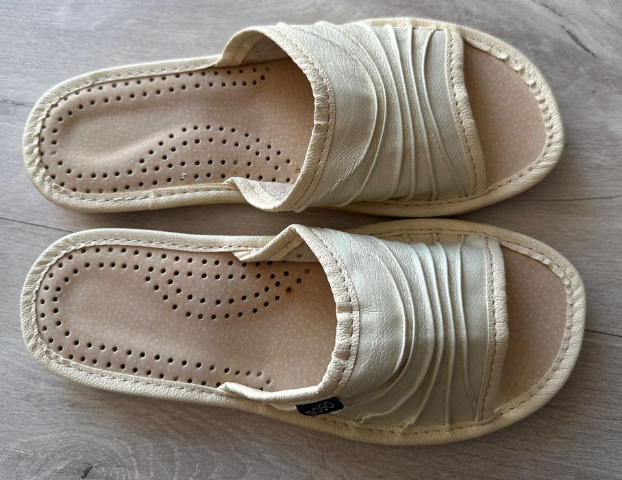 Nowe pantofle damskie, skórzane, polski produkt BOSO, rozmiar 40