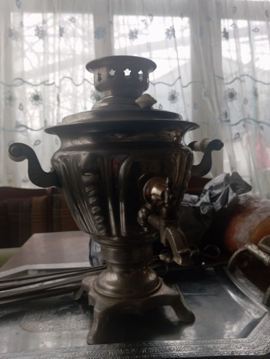 Электро самовар  работает как часы