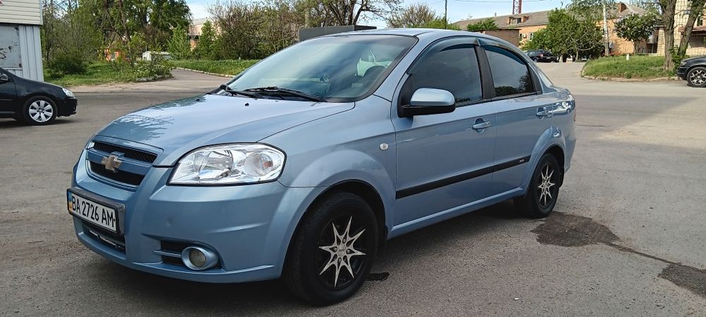 Продам Авео от первого хозяина 160тыс.