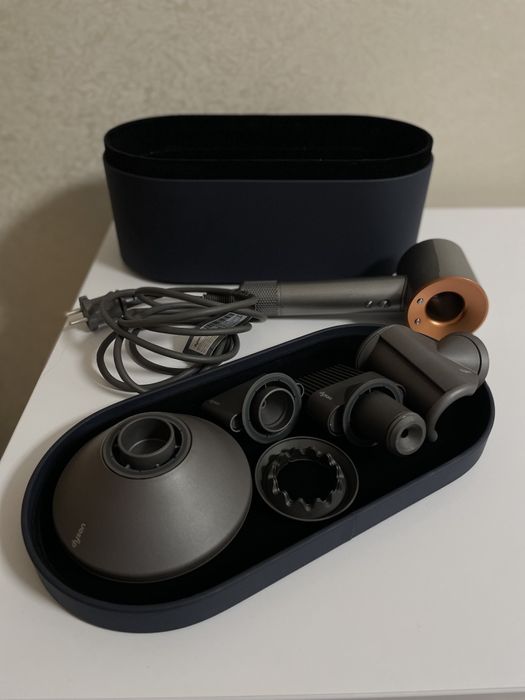 Фен Dyson Supersonic