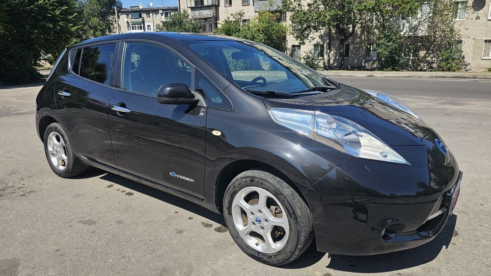 Nissan Leaf  2015 рік