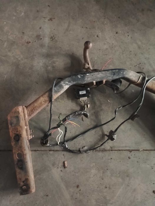 Hak+wiązka Dodge Nitro 2007 rok