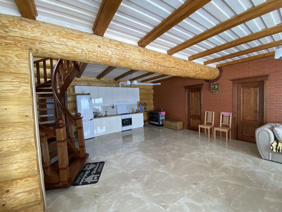 Шале в Карпатах з чаном та сауною