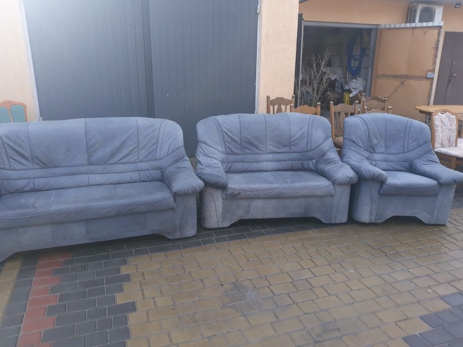 Шкіряна мебель з німечини