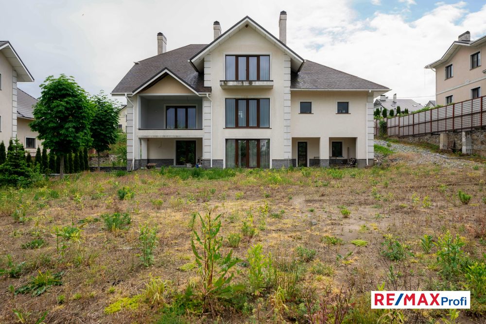 Продаж будинку  з новим сучасним ремонтом в с. Іванковичі в  закритому КМ "Іванковичі" . Вулиця  Авіаторів.  Площа 485 м2.  17 соток. Без комісії - View 3