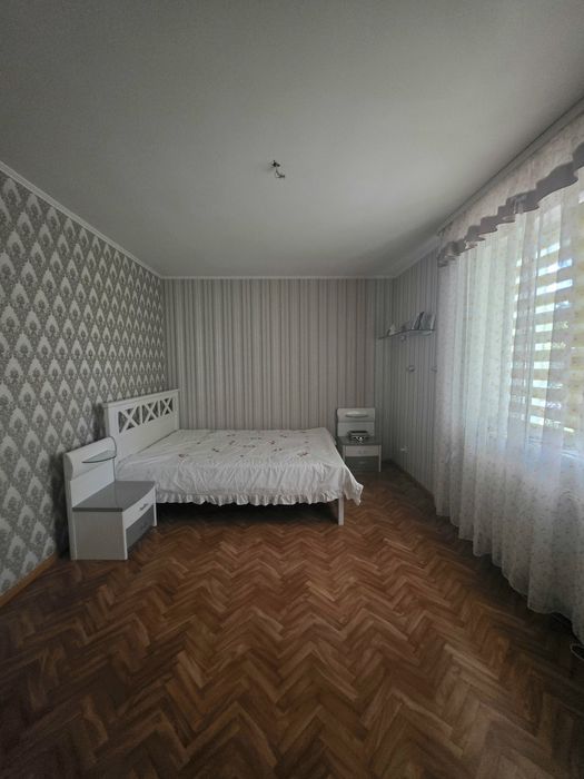 Продаж будинку неподалік від річки, ближнє Зарічча