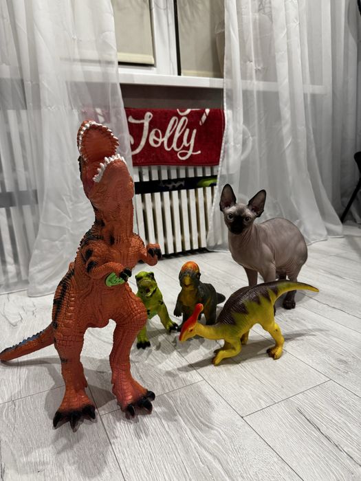 Динозавры игрушки