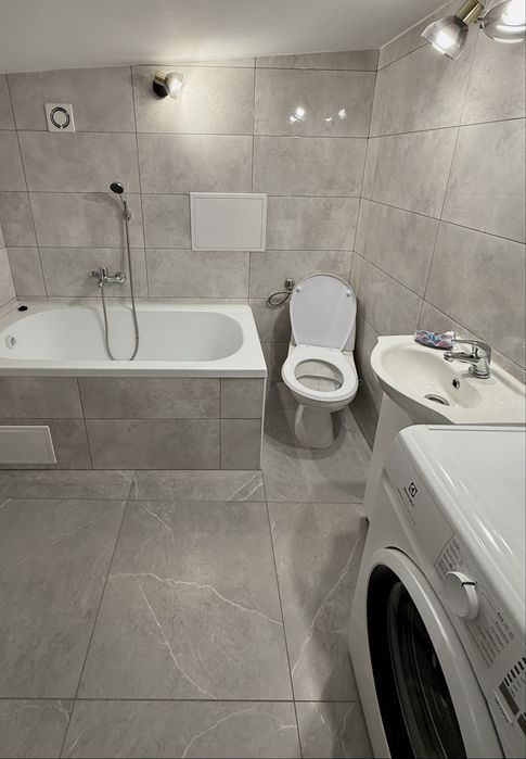 Przestronna kawalerka w Kazuń Nowy