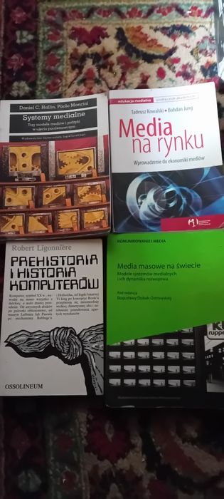 4 ksiażki o mediach , historii komputerów