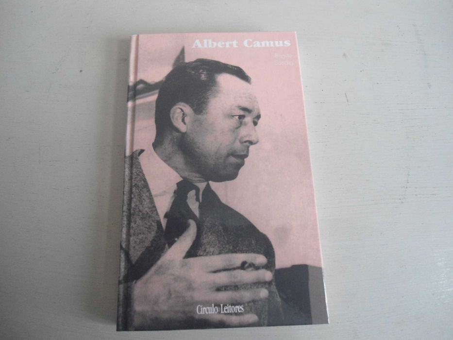 Albert Camus por Brigitte Sandig