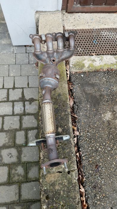 Katalizator Ford focus mk3 1.6 Duratec benzyna